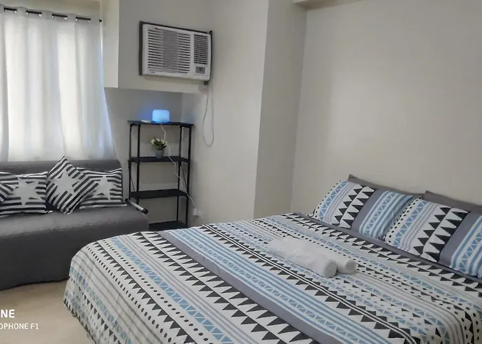 Mccondounit Staycation/rent * Manila